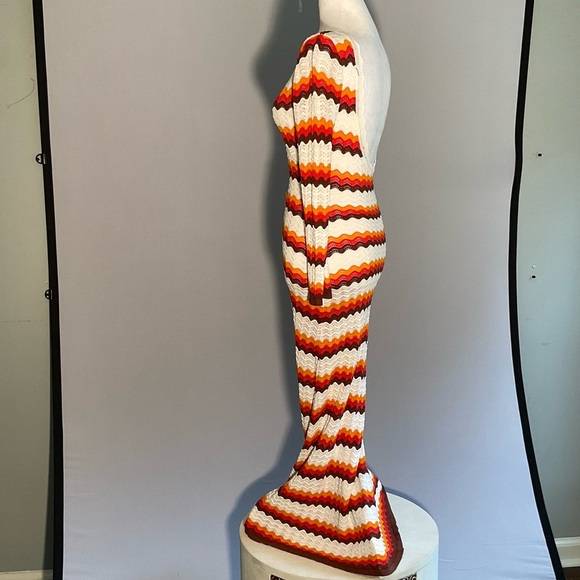 Bodycon Striking Striped Long Sleeve Crocheted Maxi Dress with Deep Scoop Back - Picture 5 of 16